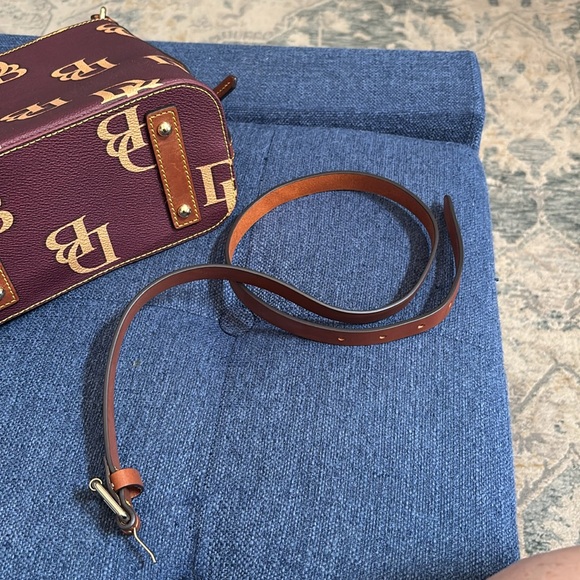 Dooney and Bourke Small Riley bag - Picture 6 of 8